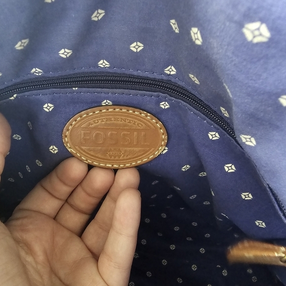 Fossil Canvas Coated Tropical Flower Dark Blue Cross Body Shoulder Bag Purse - Picture 7 of 7